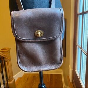 Vintage Coach Small Side Pack Style No. 9978 in Mahogany